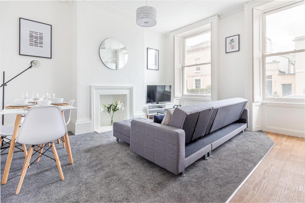 Host & Stay - Montpellier Villa Apartment チェルトナム エクステリア 写真