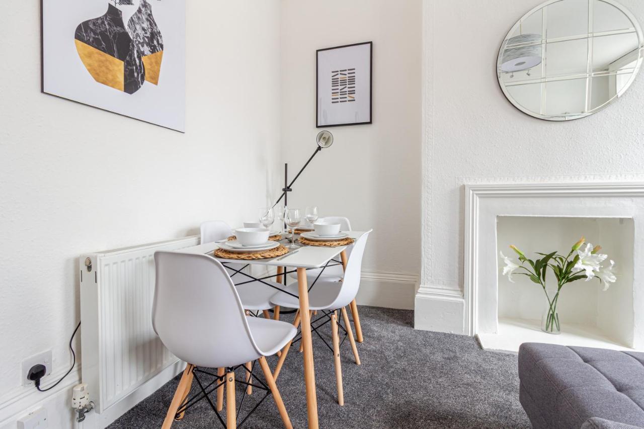 Host & Stay - Montpellier Villa Apartment チェルトナム エクステリア 写真