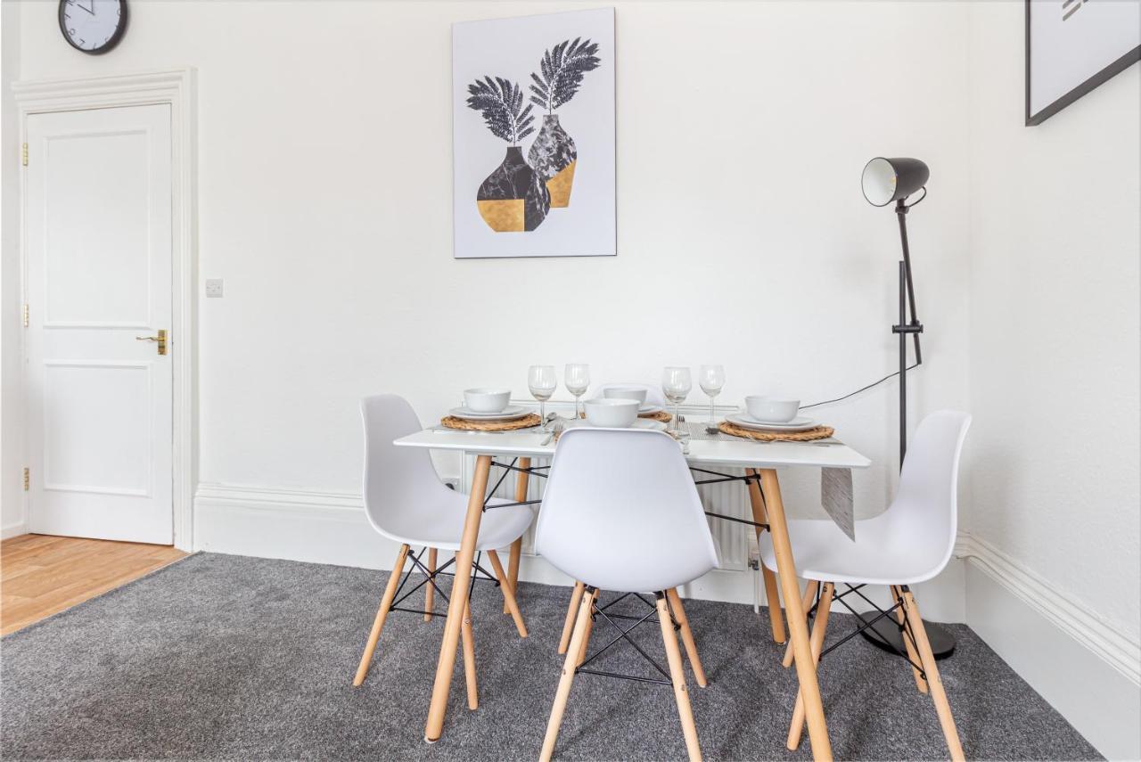 Host & Stay - Montpellier Villa Apartment チェルトナム エクステリア 写真