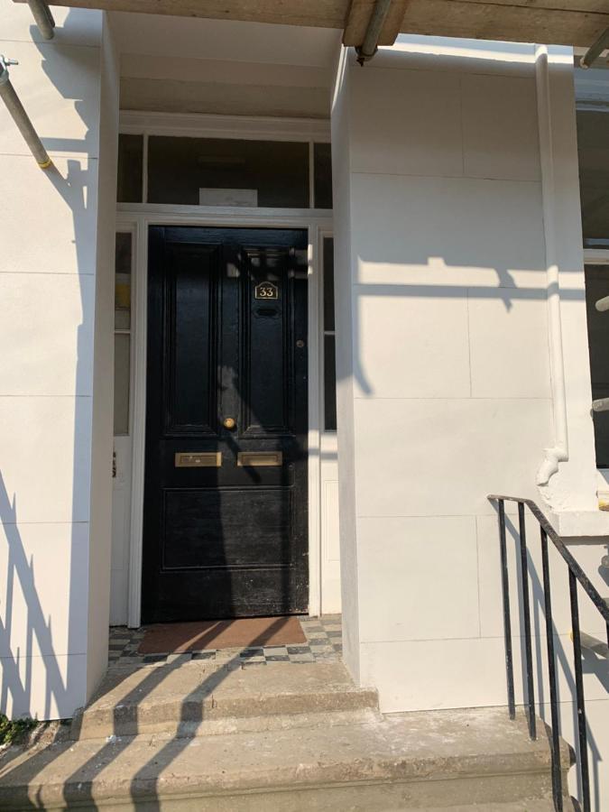 Host & Stay - Montpellier Villa Apartment チェルトナム エクステリア 写真